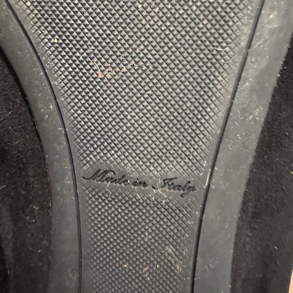 Louis Vuitton Black Women's Flats - Picture 3 of 4